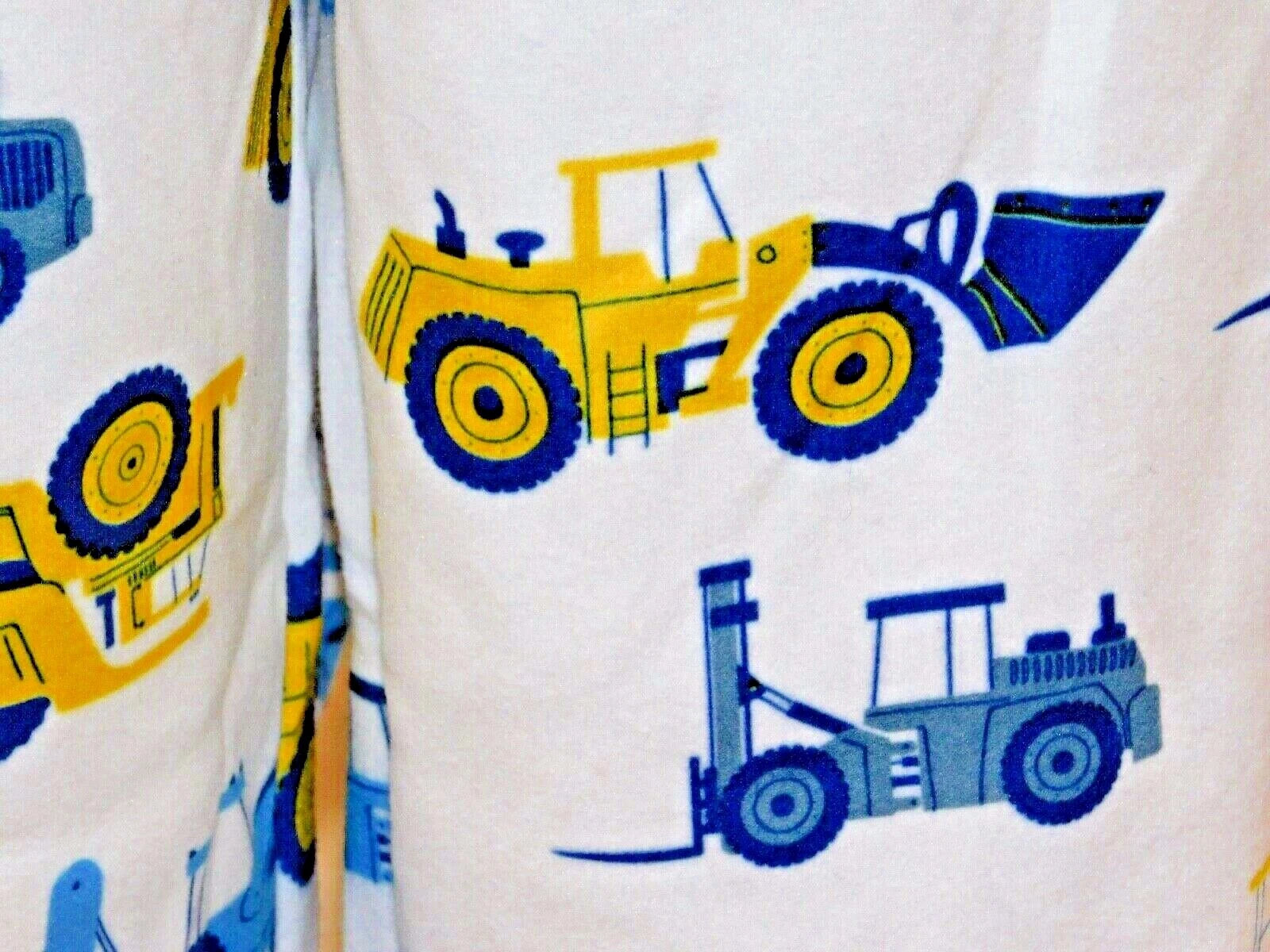 CARTERS BOYS QUALITY 2 Piece Construction Snug Fit Cotton PJs AGE 4 TO 8 YEARS