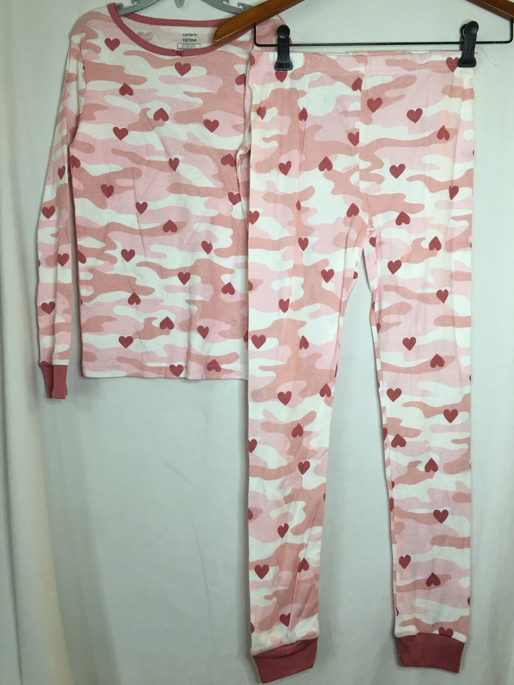 New Carter's Camo Hearts Girls Long Sleeve Pajama Set Snug fit Many Sizes