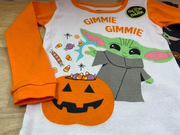 New Girl’s Star Wars/Mandalorian Halloween PJ Set Grogu saysGimmie Gimmie—GLOWS*