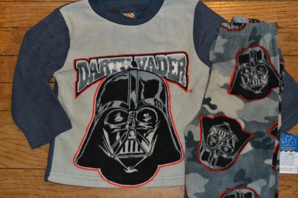 Star Wars Darth Vader Camo Soft 2 Piece Fleece Pajama Set Toddler Size 4